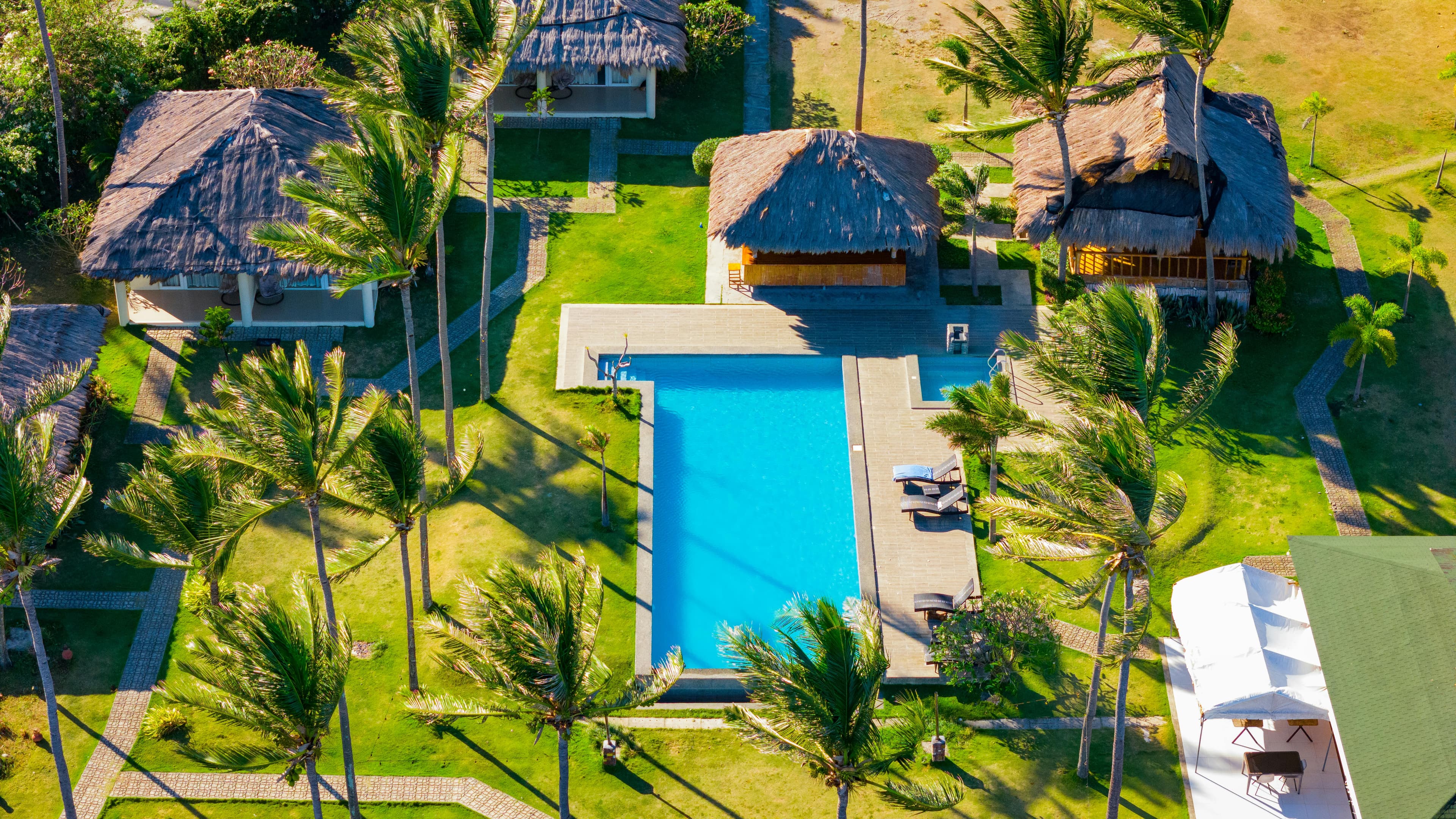 Holiday Eco Resort